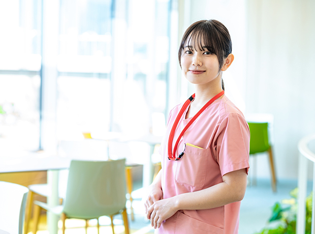 ナースエイドとは？ 看護師との違いや仕事内容・なる方法など